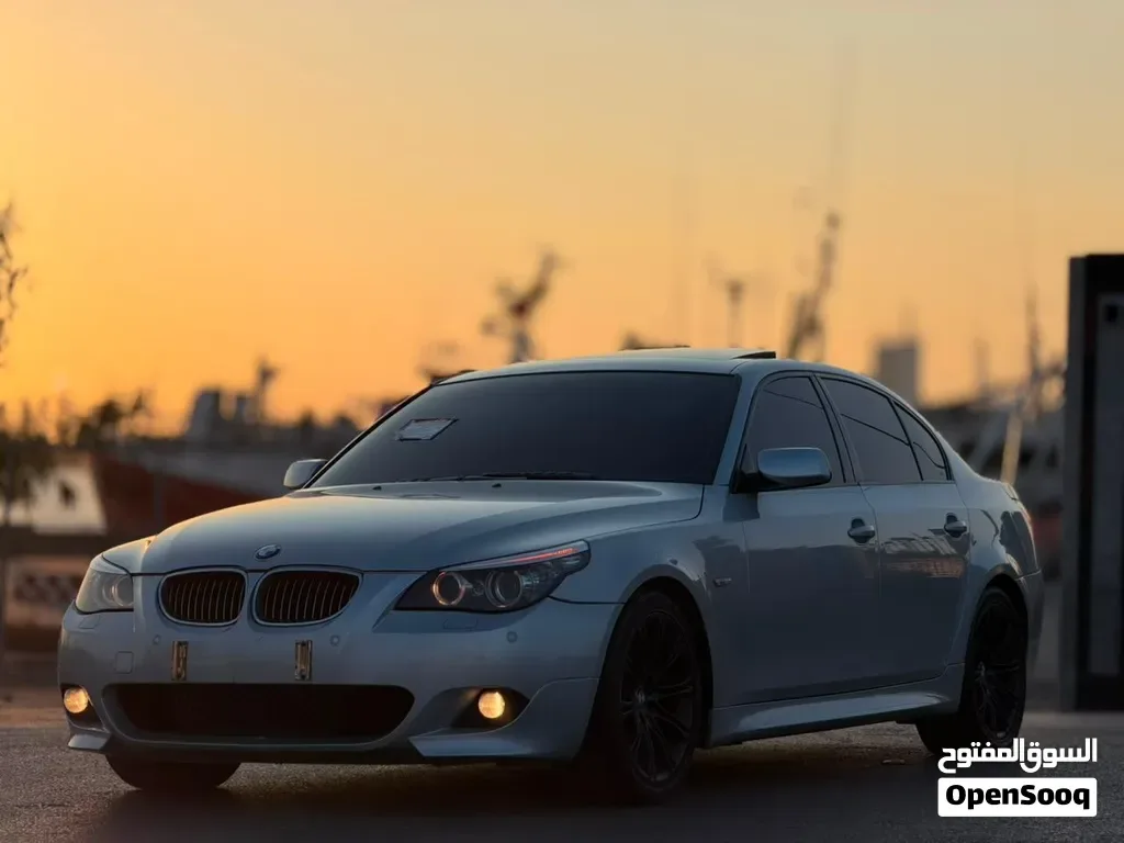 إعلان: BMW 528i موديل 2010 - فل ممسكر — طرابلس على دكاني